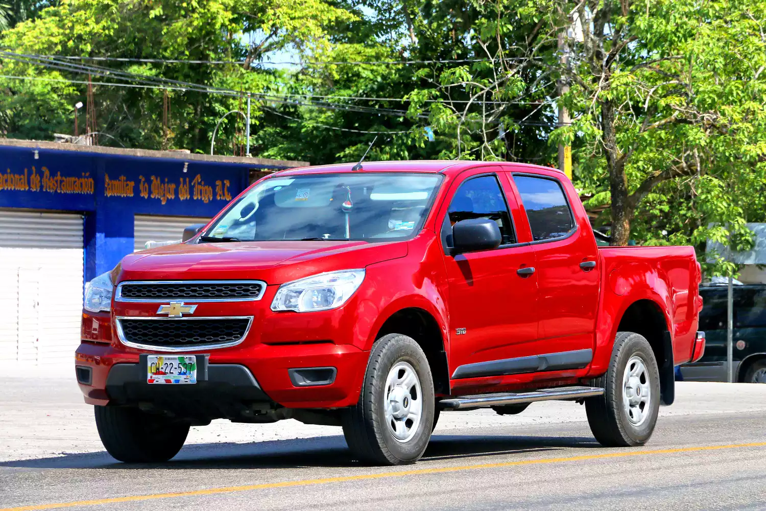 trash containers for Chevrolet Colorado