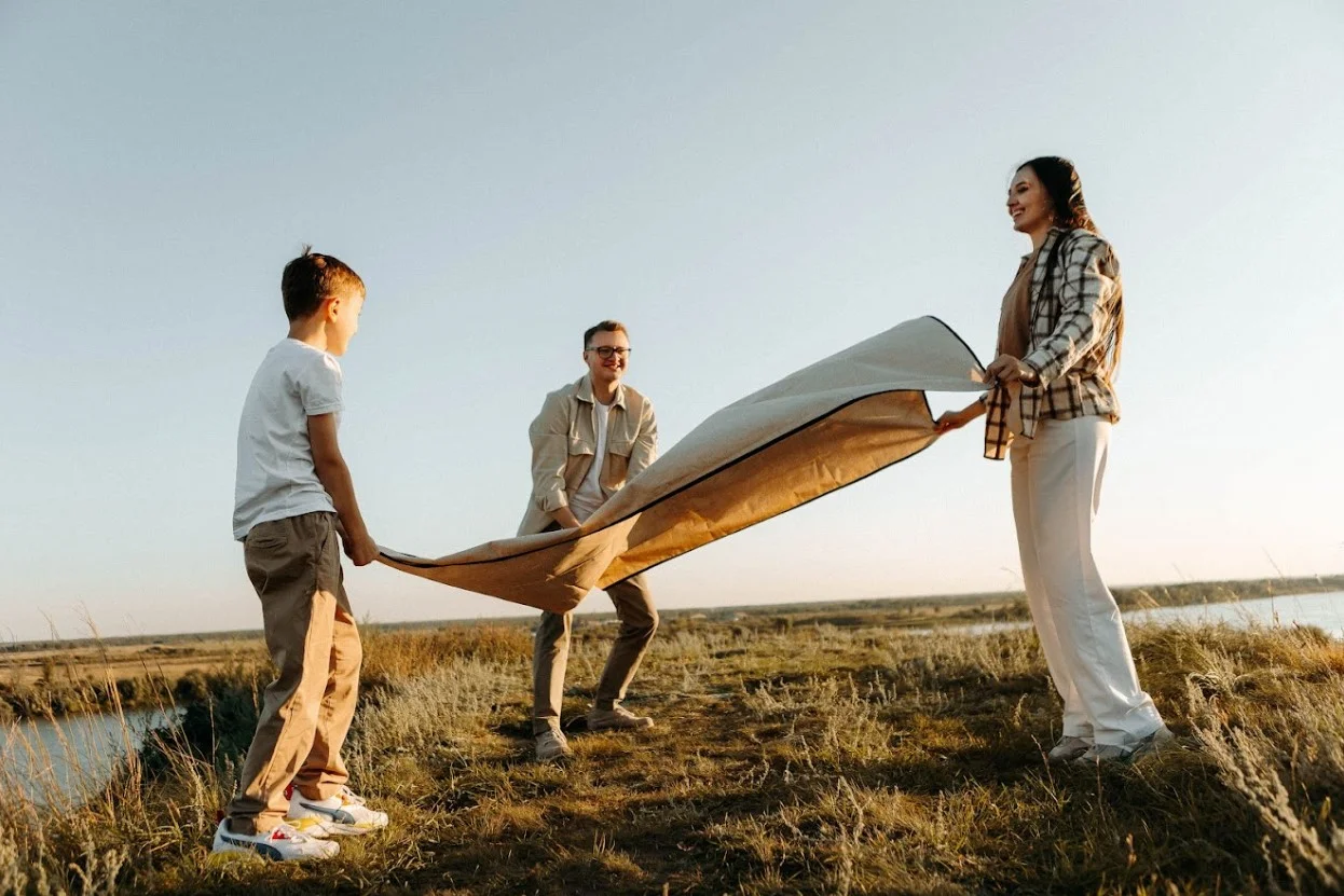 picnic blanket with waterproof backing