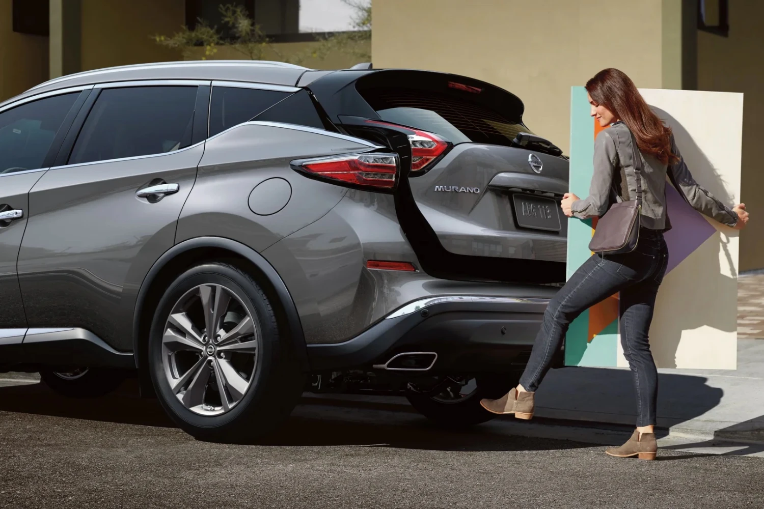 Nissan Murano rear storage